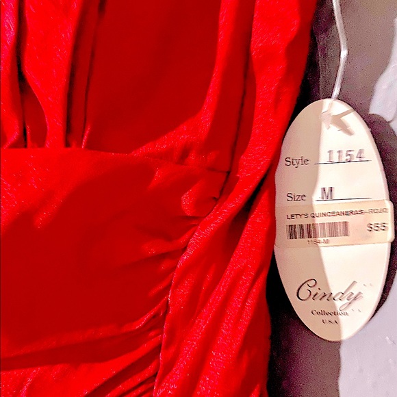 RED SATIN CREPE SHORT PARTY DRESS - Picture 4 of 7